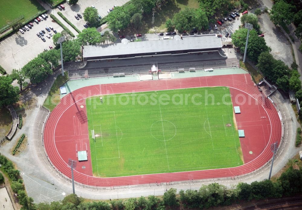 Aerial image Berlin - Grounds of the sports park at Mommsen stadium in Charlottenburg-Wilmersdorf in Berlin