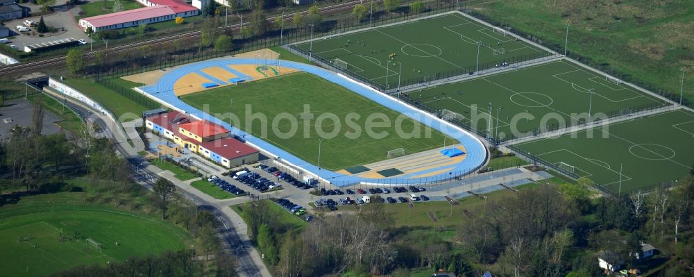 Falkensee from the bird's eye view: Grounds of the Sports Park Rose Street in Falkensee in Brandenburg