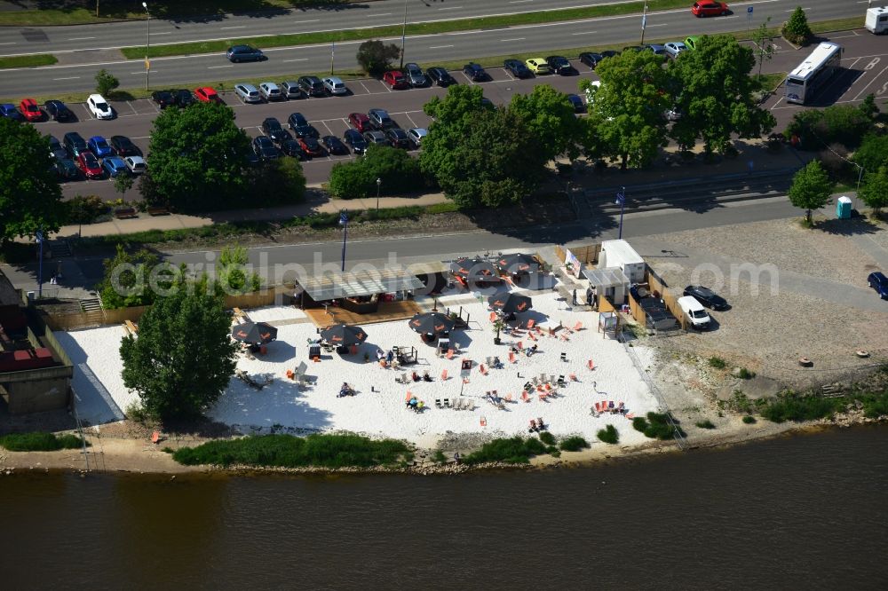 Aerial photograph Magdeburg - Site of the beach on the banks of the Elbe in Magdeburg Magdeburg in Saxony-Anhalt