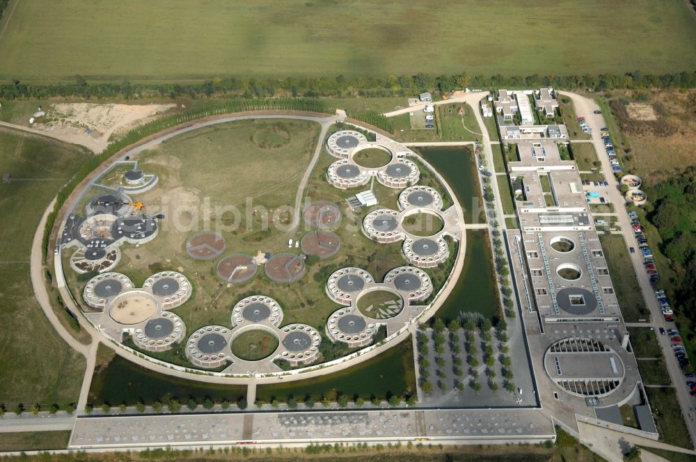 Aerial image Berlin - Site of the animal shelter, also known as the city of animals, destrict Hohenschoenhausen in Berlin in Germany