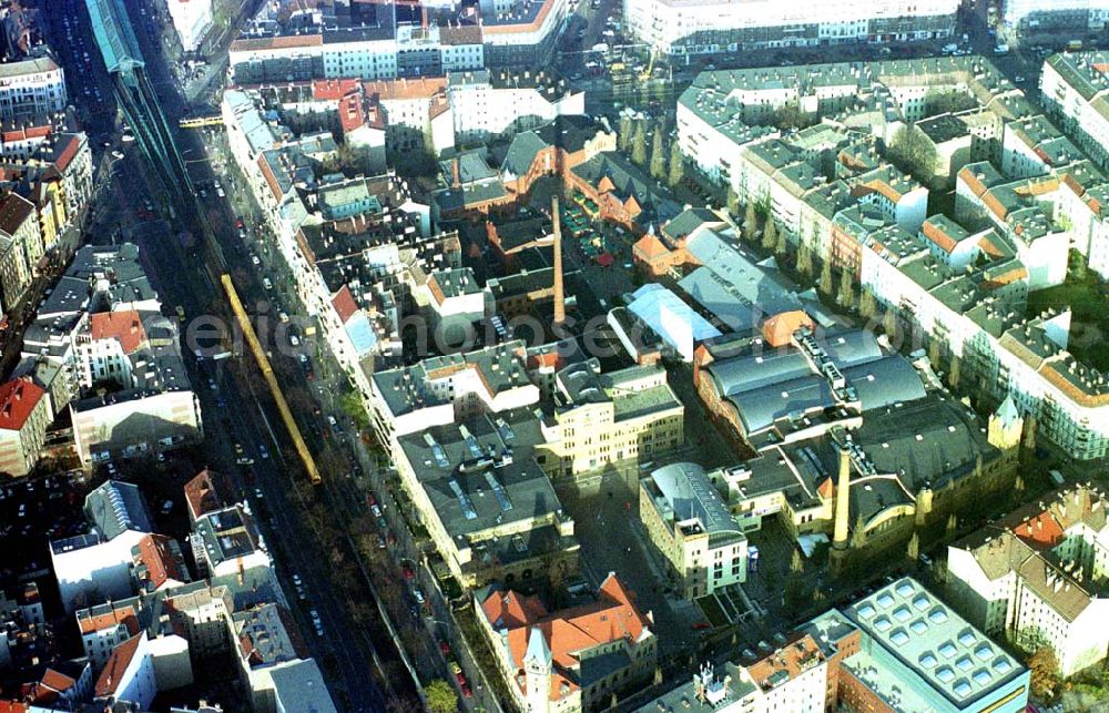 Berlin - Prenzlauer Berg from above - Gelände der umgebauten Kulturbrauerei Berlin - Prenzlauer Berg an der Schönhauser Allee.