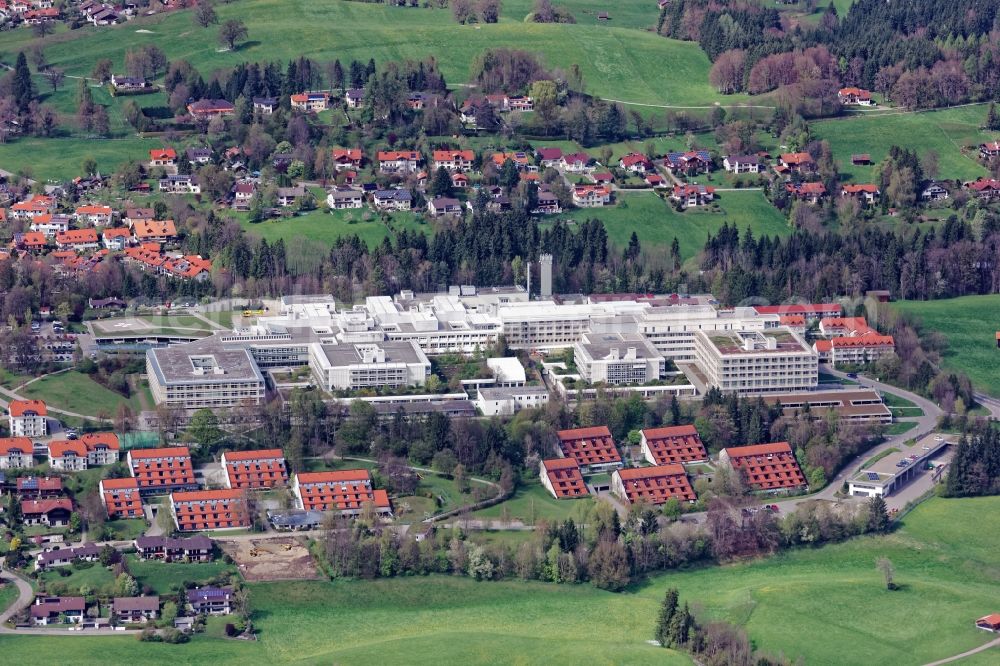 Murnau am Staffelsee from the bird's eye view: Hospital grounds of the Clinic in Murnau am Staffelsee in the state Bavaria, Germany