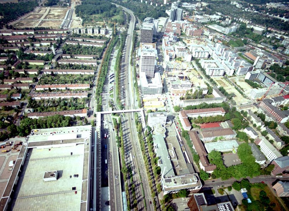 Aerial image Frankfurt am Main - Gelände der Union-Druckerei an der Theodor-Heuss-Allee 90-98 in Frankfurt / Main.