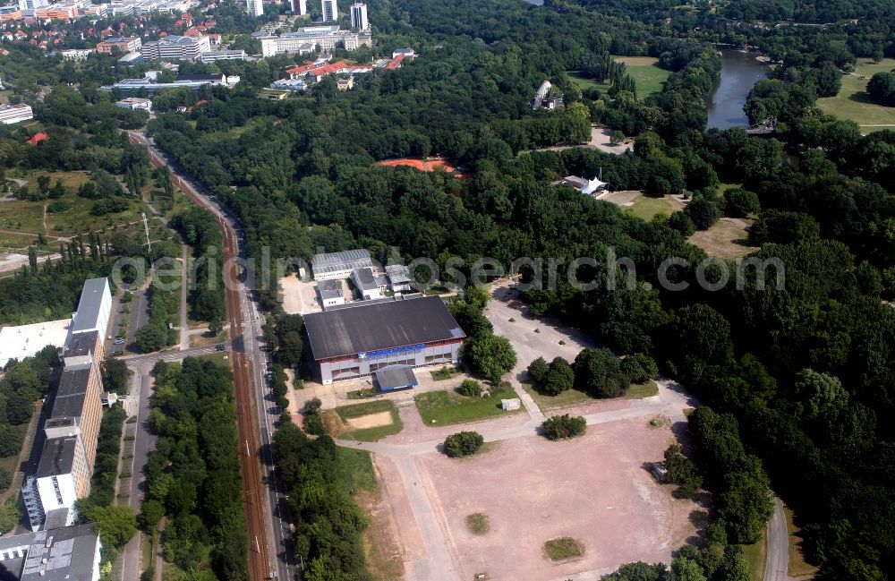 Halle ( Saale ) from above - Site of the event hall and ice rink Volksbank Arena on Gimritzer dam in Halle (Saale) in Saxony-Anhalt