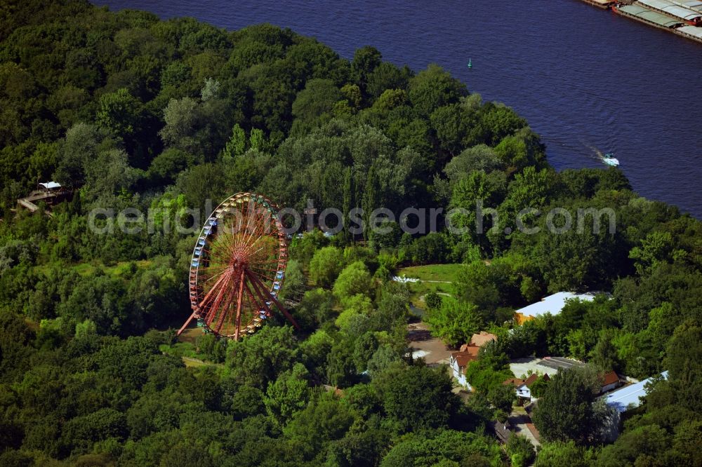 Berlin from the bird's eye view: Grounds of the derelict former amusement park Spree / Culture park Plänterwald in the district of Treptow-Köpenick