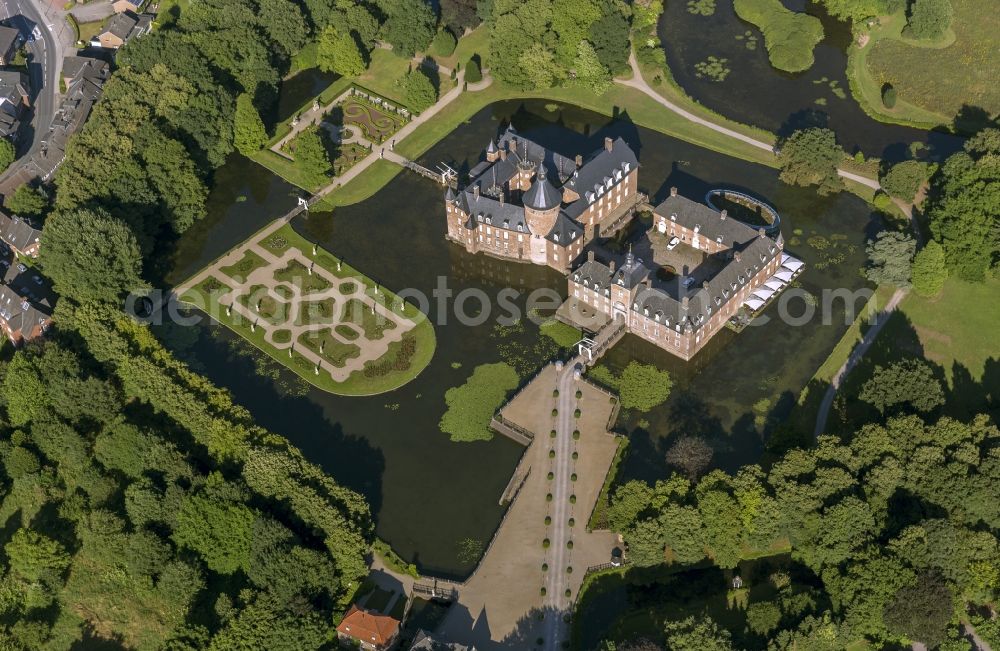 Aerial image Isselburg - Grounds of the moated castle Anhalt near Isselburg in North Rhine-Westphalia