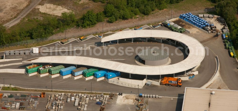 Marl from above - Container station on the site of the ZBH Zentraler Betriebshof Marl. Construction and recycling yard at the Zechenstrasse in Marl in North Rhine-Westphalia