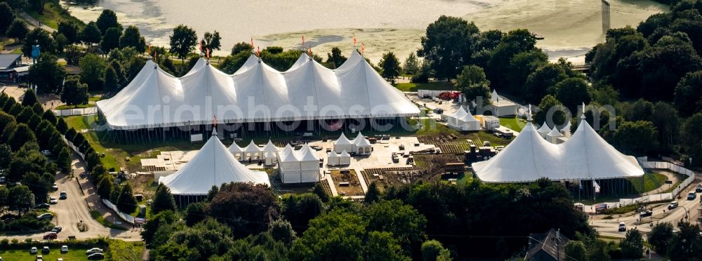 Aerial image Witten - Participants in the ZELTFESTIVAL RUHR music festival on the event concert area in the district Heven in Witten in the state North Rhine-Westphalia, Germany