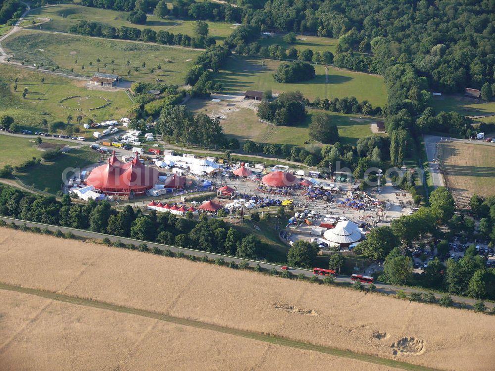 Aerial image Freiburg - Blick auf das Gelände des ZMF Zelt-Musik-Festival Freiburg zur Eröffnung im 25. Jahr seines Bestehens. Das Zelt-Musik-Festival ist eines der ältesten Zeltfestivals in Europa. Sein einmalige Mischung aus Zeltstadt, Natur und Kultur und ein hochkarätiges und vielfältiges Programm haben das Festival zu einem Begriff in der internationalen Festivallandschaft werden lassen. View of the site of the tent ZMF Freiburg Music Festival opening in the 25th Years of its existence. The tent-Music-Festival is one of the oldest tent festivals in Europe. His unique blend of tent city, nature and culture and a high caliber and diverse program have turned the festival into a household name in the international festival landscape.