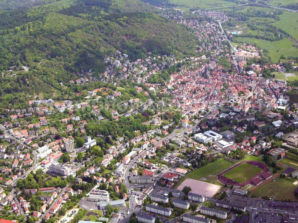 Aerial image Gelnhausen / Hessen - Blick auf 63571 Gelnhausen in Hessen.Gelnhausen hat 21.799 Einwohner und ein Gesamtfläche von 45,19 km². Gut zu sehen ist auch die Marienkirche, welche seit 1999 durch die Stiftung Marienkirche finanziert wird. Über mehrere Jahrhunderte hinweg ist die Marienkirche z ihrer heutigen Pracht aufgebaut worden.