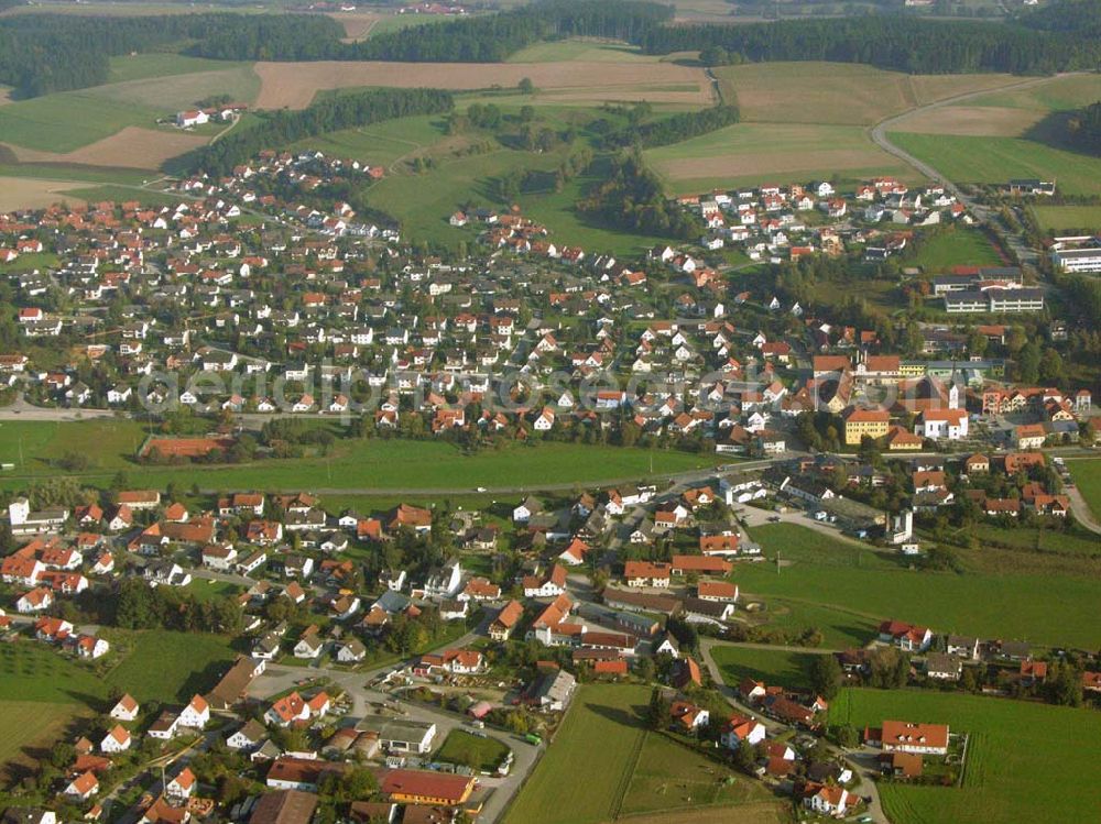 Aerial photograph Furth - Blick auf die Gemeinde Furth im Landkreis Landshut (Regierungsbezirk Niederbayern).