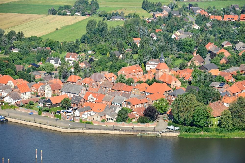 Aerial photograph Schnackenburg - Village view of Schnackenburg at the river Elbe in Lower Saxony