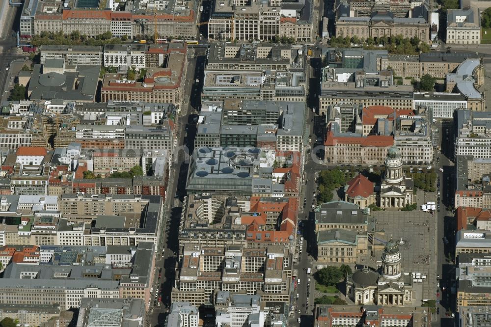 Aerial photograph Berlin - Place area Gendarmenmarkt with the building ensemble German and French Cathedral, Schauspielhaus in Berlin Mitte