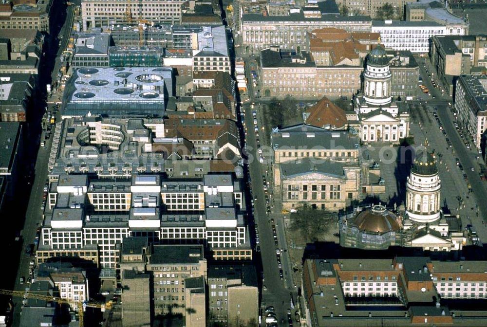 Berlin from the bird's eye view: Gendarmenmarkt und Quartier 205 bis 207 an der Friedrichstrasse.