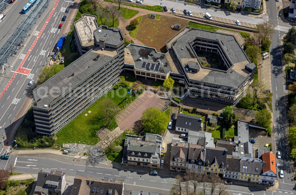 Velbert from above - Court- Building complex of the Amtsgericht Velbert and the Finanzamt Velbert on Nedderstrasse in Velbert in the state North Rhine-Westphalia, Germany