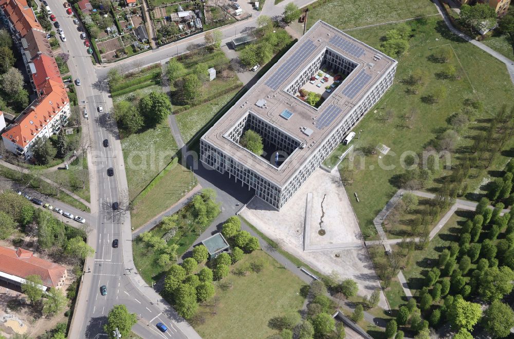 Aerial image Erfurt - Court- Building complex of the Bundesarbeitsgericht on Hugo-Preuss-Platz in the district Altstadt in Erfurt in the state Thuringia, Germany