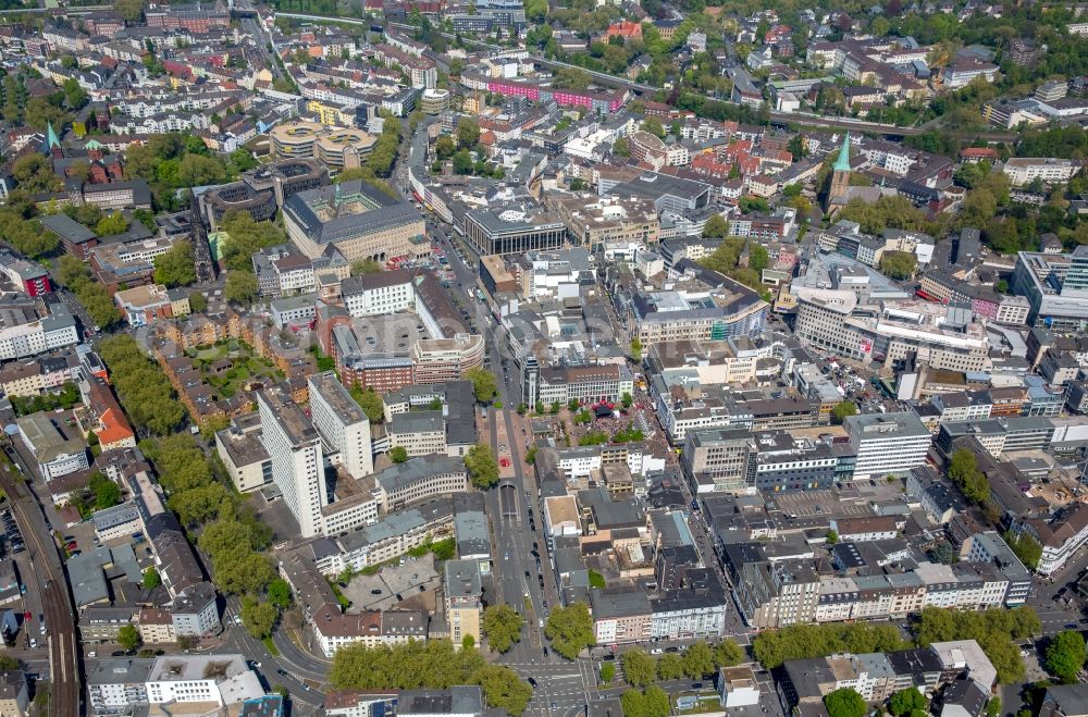 Bochum from above - Court- Building complex of the Landgericht Bochum and of Staatsanwaltschaftan on Suedring in Bochum in the state North Rhine-Westphalia, Germany