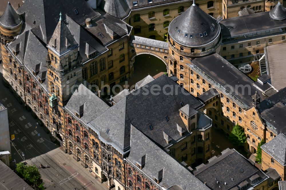 Aerial image Bremen - Court- Building complex of of the district court and police station on street Ostertorstrasse in Bremen, Germany
