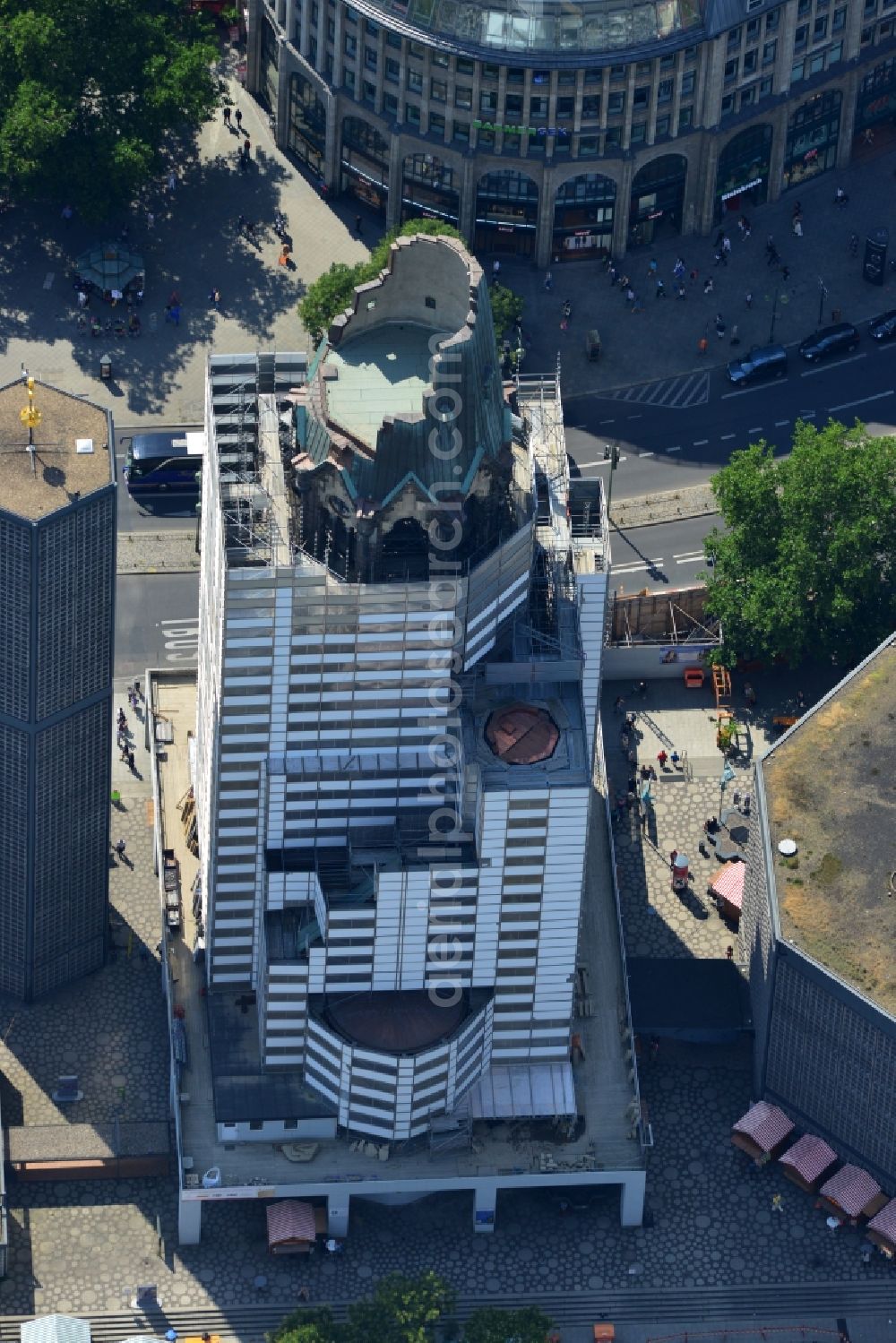 Aerial photograph Berlin Charlottenburg - Kaiser Wilhelm Memorial Church in Berlin-Charlottenburg