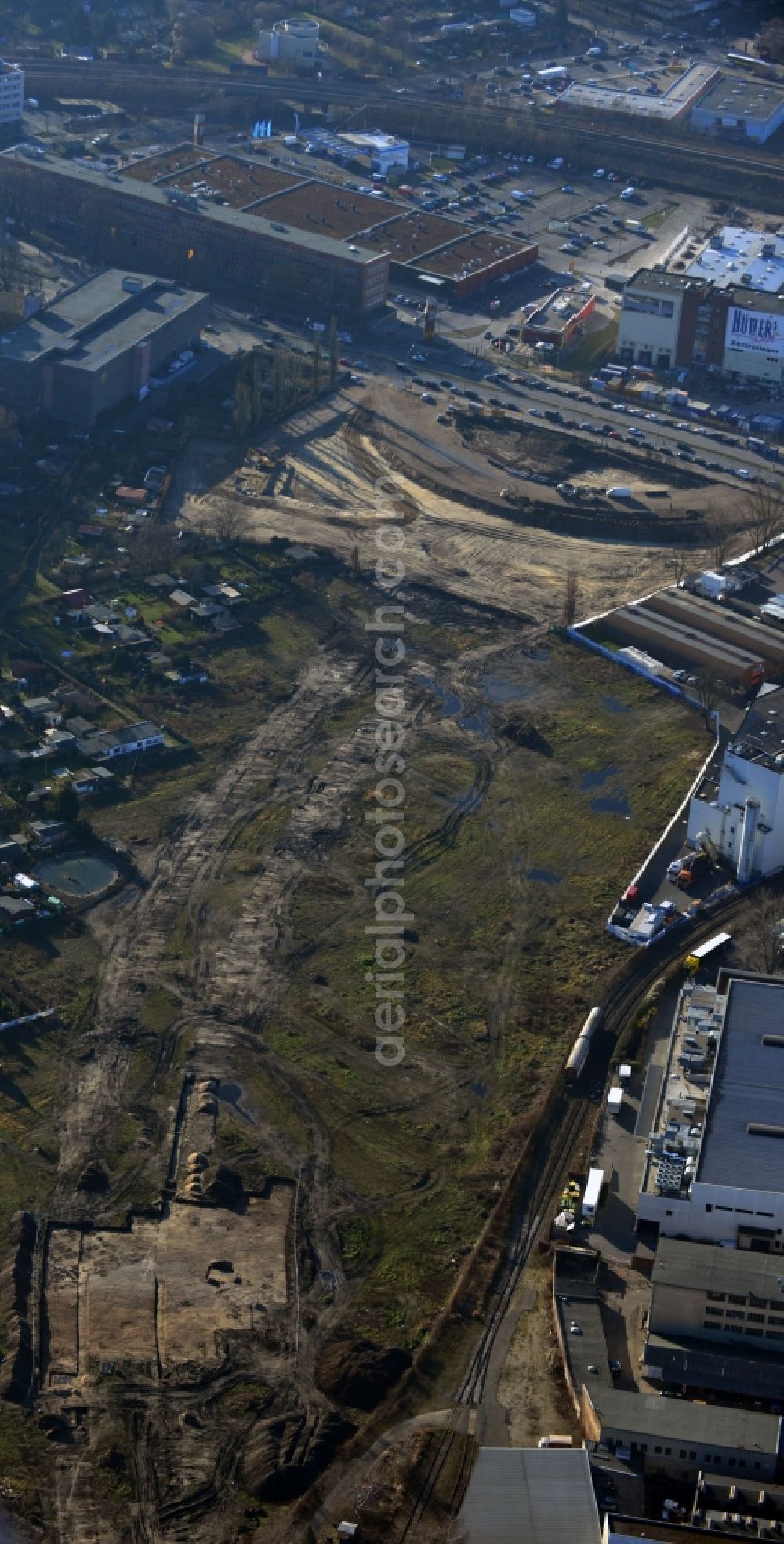 Berlin Neukölln from above - Cleared land for the construction of the continuation of the route of the A100 city motorway in Berlin Neukoelln