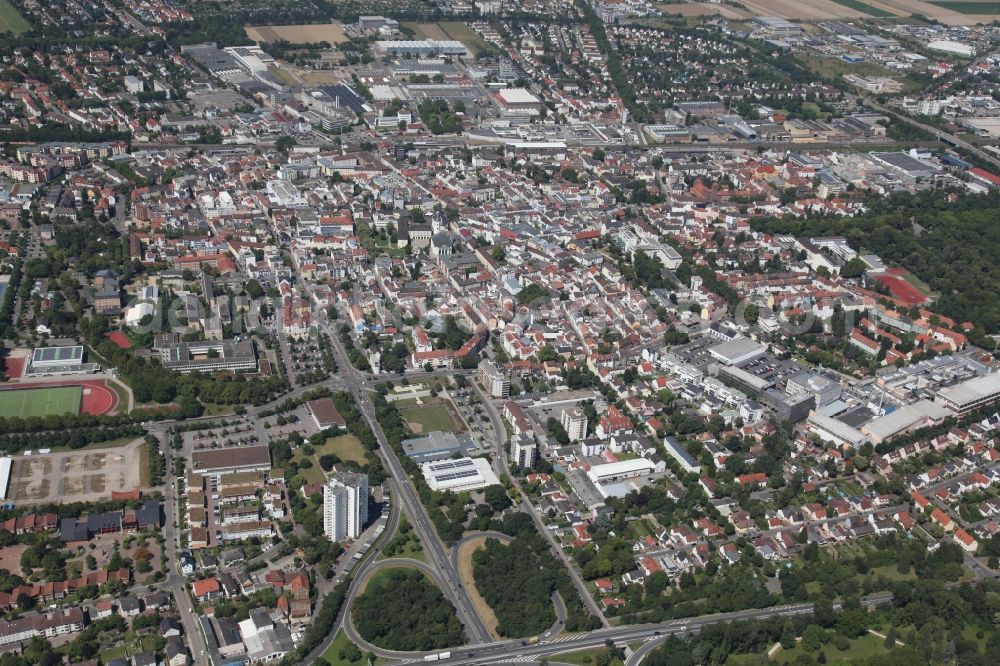 Aerial image Frankenthal (Pfalz) - General view of Frankenthal (Pfalz) in the state Rhineland-Palatinate, Germany. From the bottom of the picture, the Europaring leads into the city center