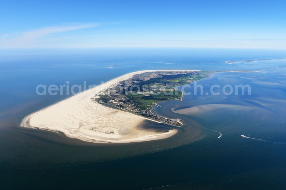 Aerial image Nebel - Total View of the North Sea Island Amrum with a beach landscape and a small bay in the state Schleswig-Holstein