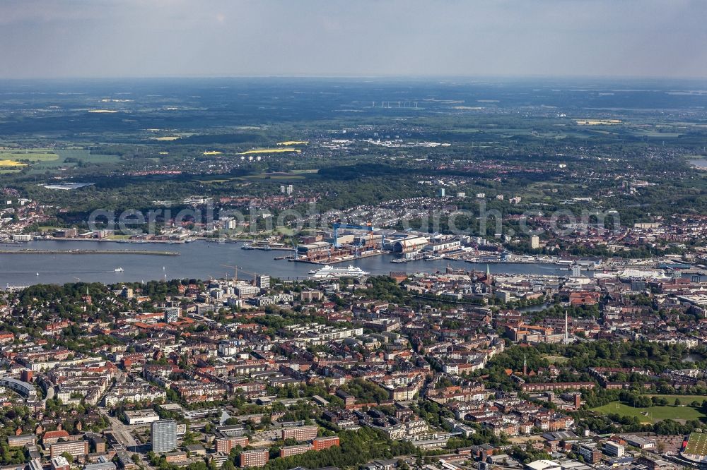 Kiel from the bird's eye view: Total summary and city with outlying districts and harbour in Kiel in the federal state Schleswig-Holstein, Germany