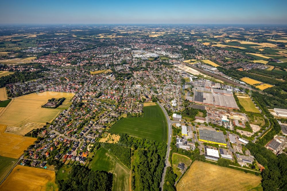 Aerial photograph Ahlen - City area with outside districts and inner city area in Ahlen in the state North Rhine-Westphalia, Germany