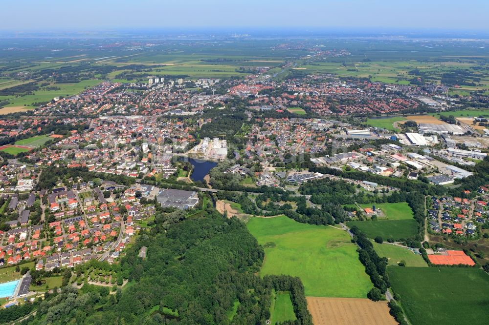 Buxtehude from the bird's eye view: City area with outside districts and inner city area in Buxtehude in the state Lower Saxony, Germany