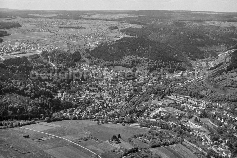 Aerial image Calw - City area with outside districts and inner city area in Calw in the state Baden-Wuerttemberg, Germany