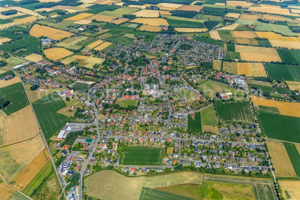 Aerial photograph Enniger - City area with outside districts and inner city area in Enniger in the state North Rhine-Westphalia, Germany