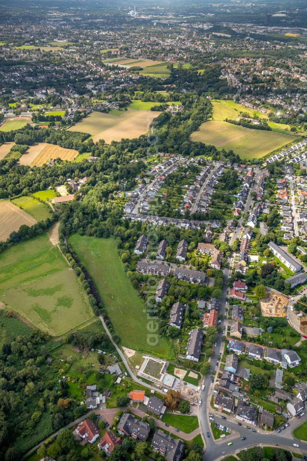 Aerial image Essen - City area with outside districts and inner city area in Essen in the state North Rhine-Westphalia, Germany