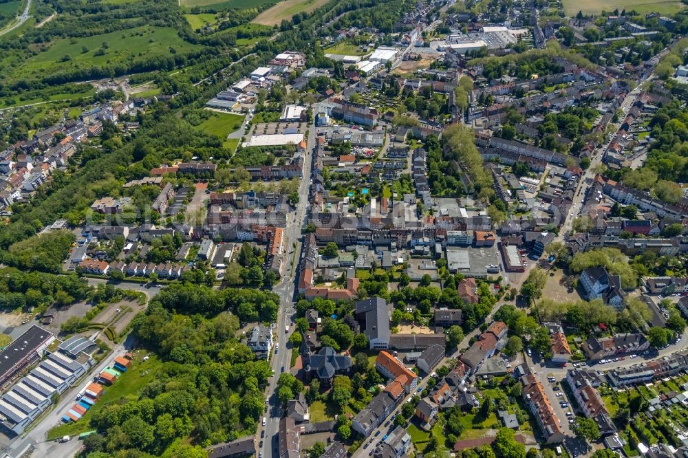 Gelsenkirchen from the bird's eye view: City area with outside districts and inner city area in the district Rotthausen in Gelsenkirchen at Ruhrgebiet in the state North Rhine-Westphalia, Germany