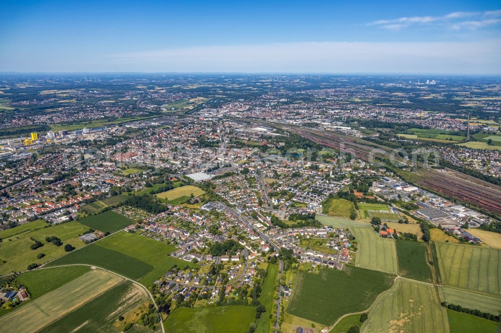 Hamm from the bird's eye view: City area with outside districts and inner city area in Hamm in the state North Rhine-Westphalia, Germany