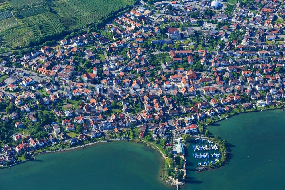 Aerial photograph Immenstaad am Bodensee - City area with outside districts and inner city area in Immenstaad am Bodensee in the state Baden-Wurttemberg, Germany
