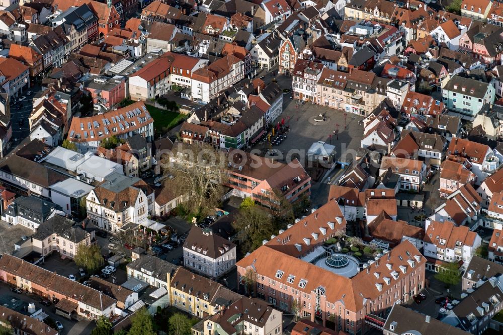 Aerial photograph Lahr/Schwarzwald - City area with outside districts and inner city area in Lahr/Schwarzwald in the state Baden-Wuerttemberg, Germany