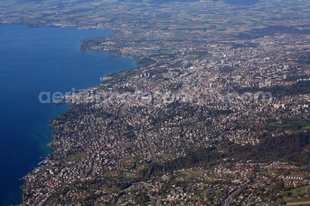 Aerial photograph Lausanne - City area with outside districts and inner city area in Lausanne at Lake Geneva in the canton Vaud, Switzerland