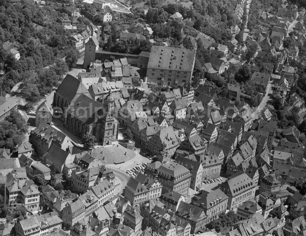 Aerial photograph Schwäbisch Hall - City area with outside districts and inner city area in Schwaebisch Hall in the state Baden-Wuerttemberg, Germany