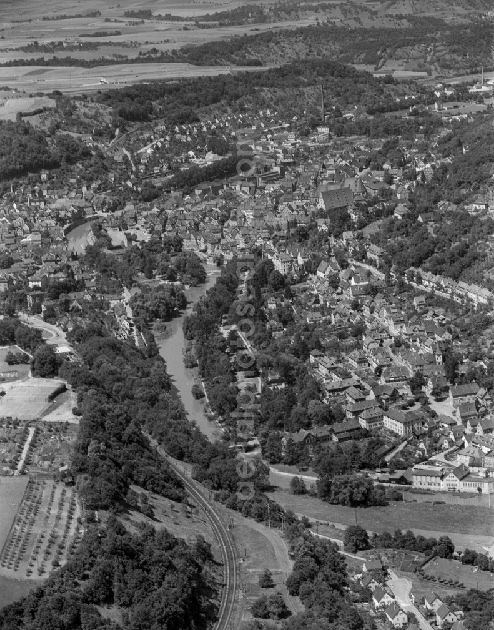 Aerial image Schwäbisch Hall - City area with outside districts and inner city area in Schwaebisch Hall in the state Baden-Wuerttemberg, Germany