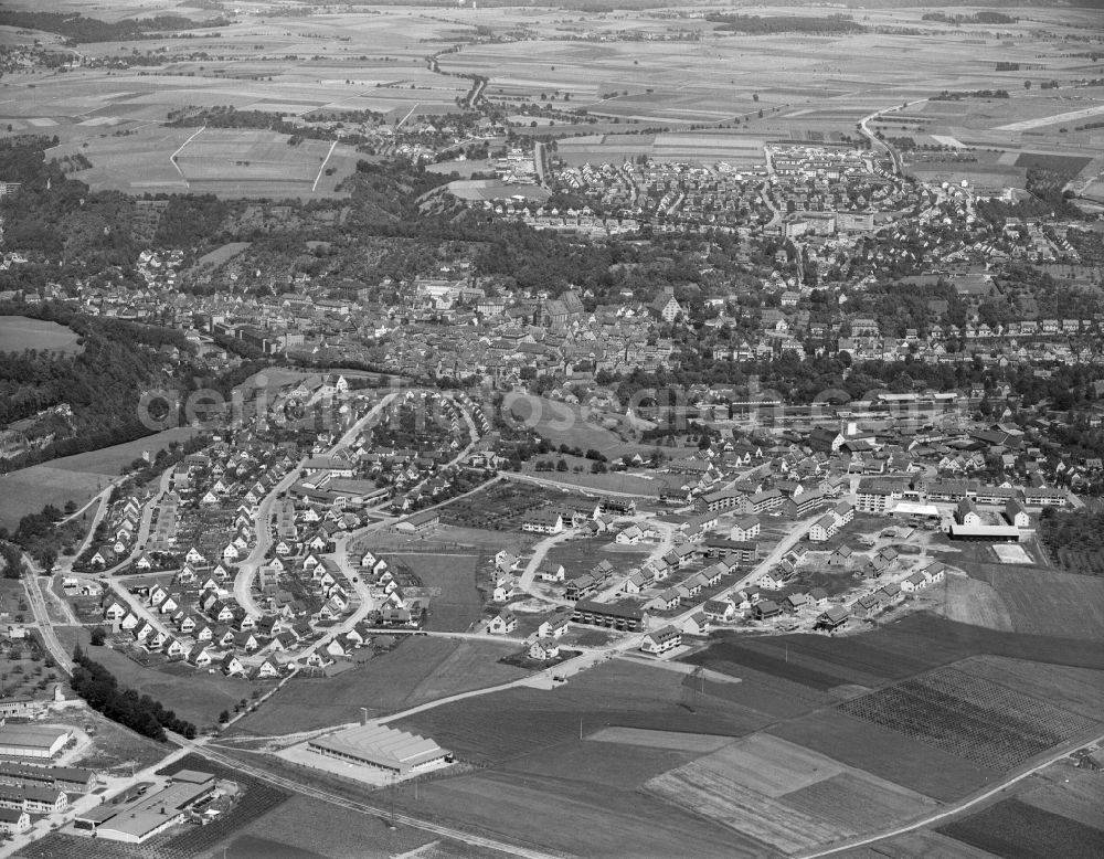 Aerial image Schwäbisch Hall - City area with outside districts and inner city area in Schwaebisch Hall in the state Baden-Wuerttemberg, Germany