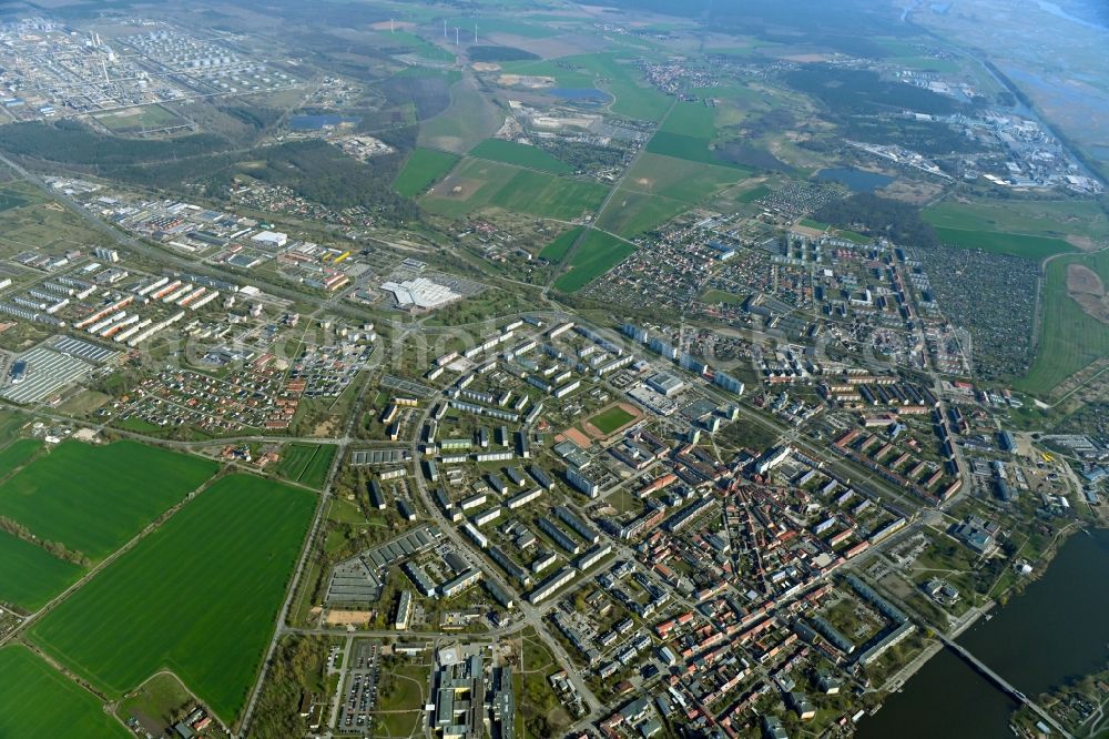 Schwedt/Oder from the bird's eye view: City area with outside districts and inner city area in Schwedt/Oder in the state Brandenburg, Germany