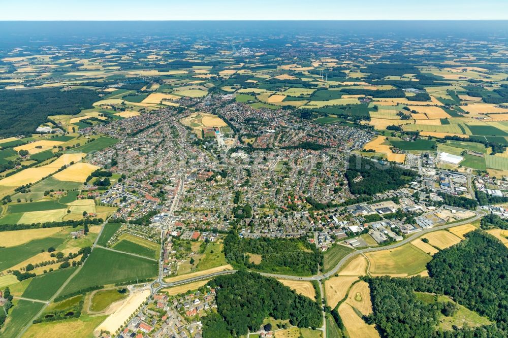 Aerial photograph Selm - City area with outside districts and inner city area in Selm in the state North Rhine-Westphalia, Germany