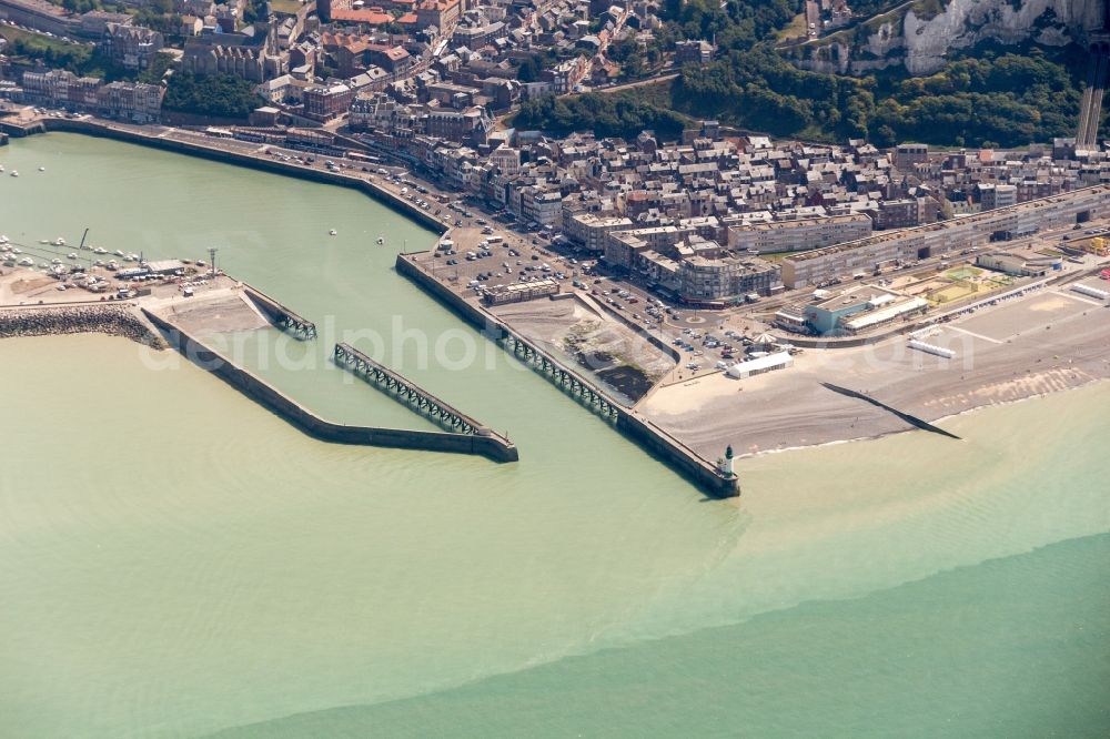 Aerial photograph Le Treport - City area with outside districts and inner city area in Le Treport in Normandie, France