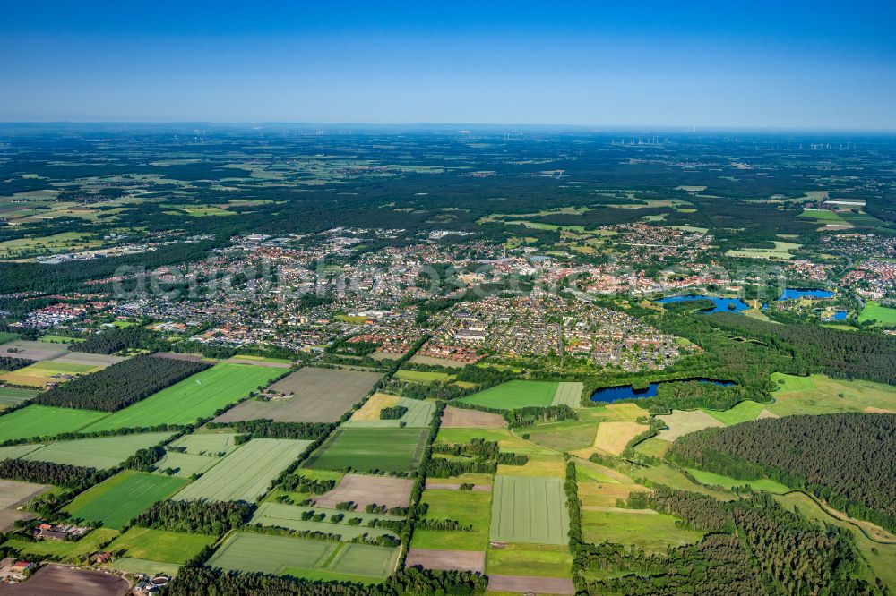 Gifhorn from the bird's eye view: City area with outside districts and inner city area on street Pyritzer Strasse in Gifhorn in the state Lower Saxony, Germany