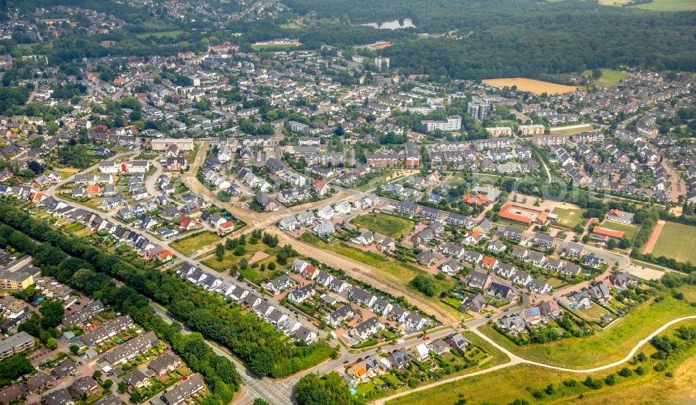 Aerial photograph Dinslaken - Overview with a map of the infrastructure area of the urban area in Dinslaken in the state North Rhine-Westphalia, Germany