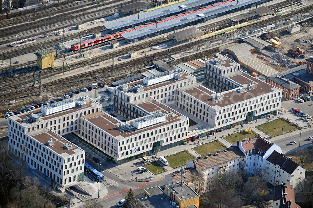 München from above - View of a business complex on Kafler St. in Munich / Pasing. It houses businesses, offices and a medical center