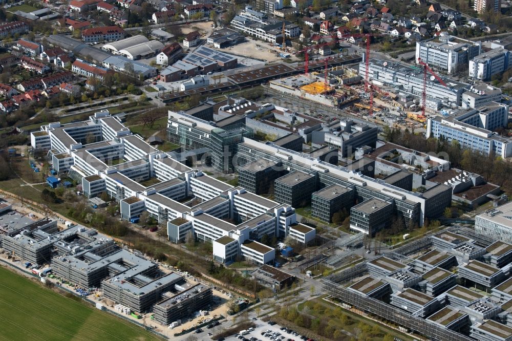 Aerial photograph Unterföhring - Office building - Ensemble of Allianz Deutschland AG on Dieselstrasse in the district Bogenhausen in Unterfoehring in the state Bavaria, Germany