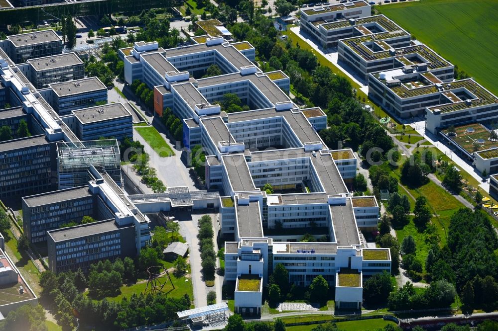 Unterföhring from the bird's eye view: Office building - Ensemble of Allianz Deutschland AG on Dieselstrasse in the district Bogenhausen in Unterfoehring in the state Bavaria, Germany