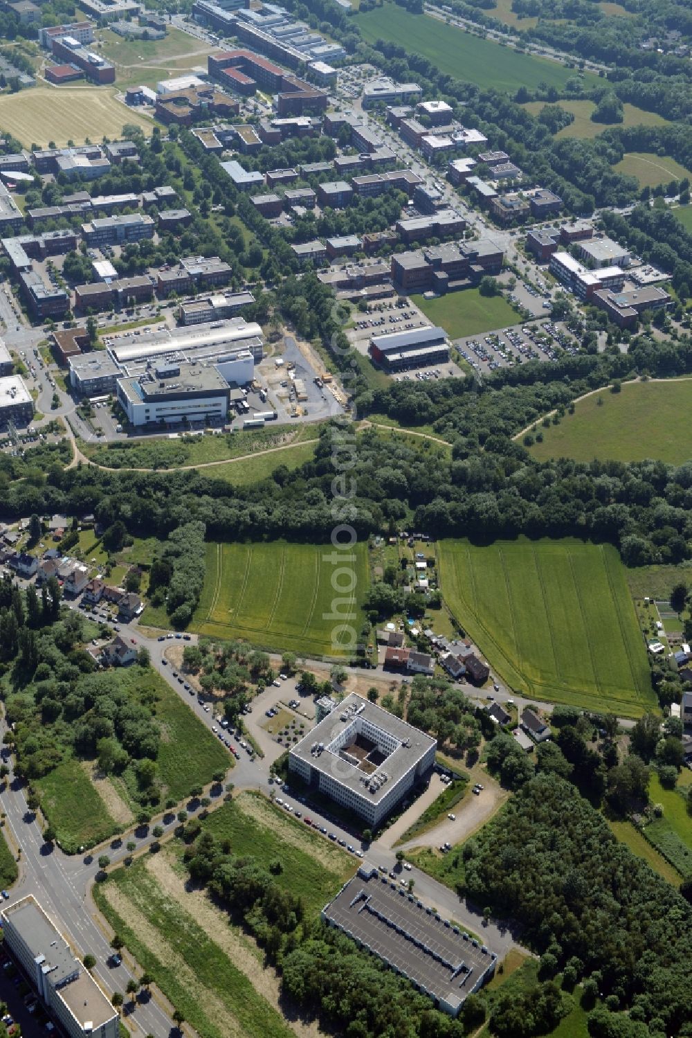 Aerial photograph Dortmund - Commercial building of MARKUS GEROLD ENTERPRISE GROUP on Sebrathweg in Dortmund in the state North Rhine-Westphalia