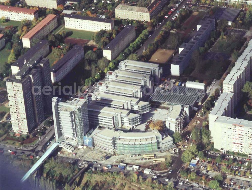 Berlin - Lichtenberg from the bird's eye view: Geschäftszentrum Storkower Bogen an der Storkower Straße in Berlin - Lichtenberg